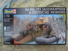 images/productimages/small/Sd.kfz.173 jagdpanther  en  pioneers Revell 1;72 nw.jpg